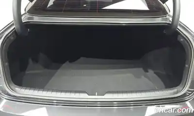 Hyundai Sonata 2023 2.0 Автомат в Москве № 303726, миниатюра 3