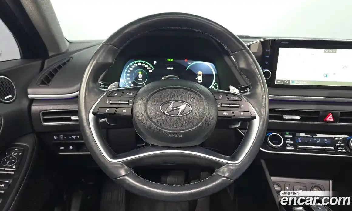 Hyundai Sonata 2023 2.0 Автомат в Москве № 303726, фото 6