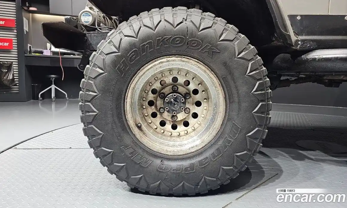 SsangYong Korando 1994 2.2 Механическая в Москве № 30817, фото 6