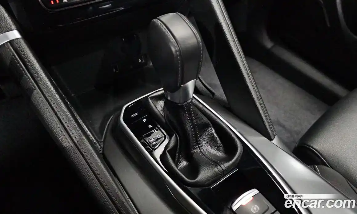 Renault QM6 2023 2.0 Автомат в Москве № 316257, фото 7