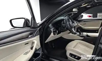 BMW 5-Series 2020 2.0 Автомат в Москве № 319939, миниатюра 6