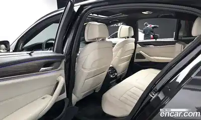 BMW 5-Series 2020 2.0 Автомат в Москве № 319939, миниатюра 8