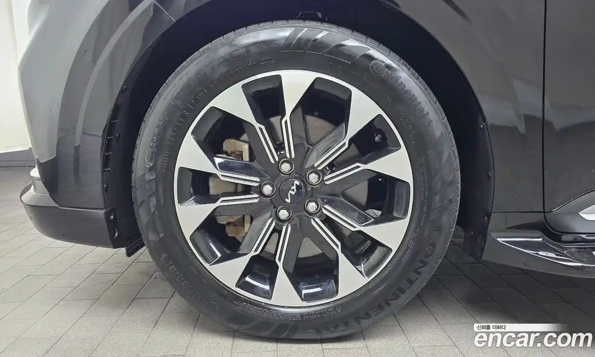 Kia Canival 2023 2.2 Автомат в Москве № 321908, фото 12