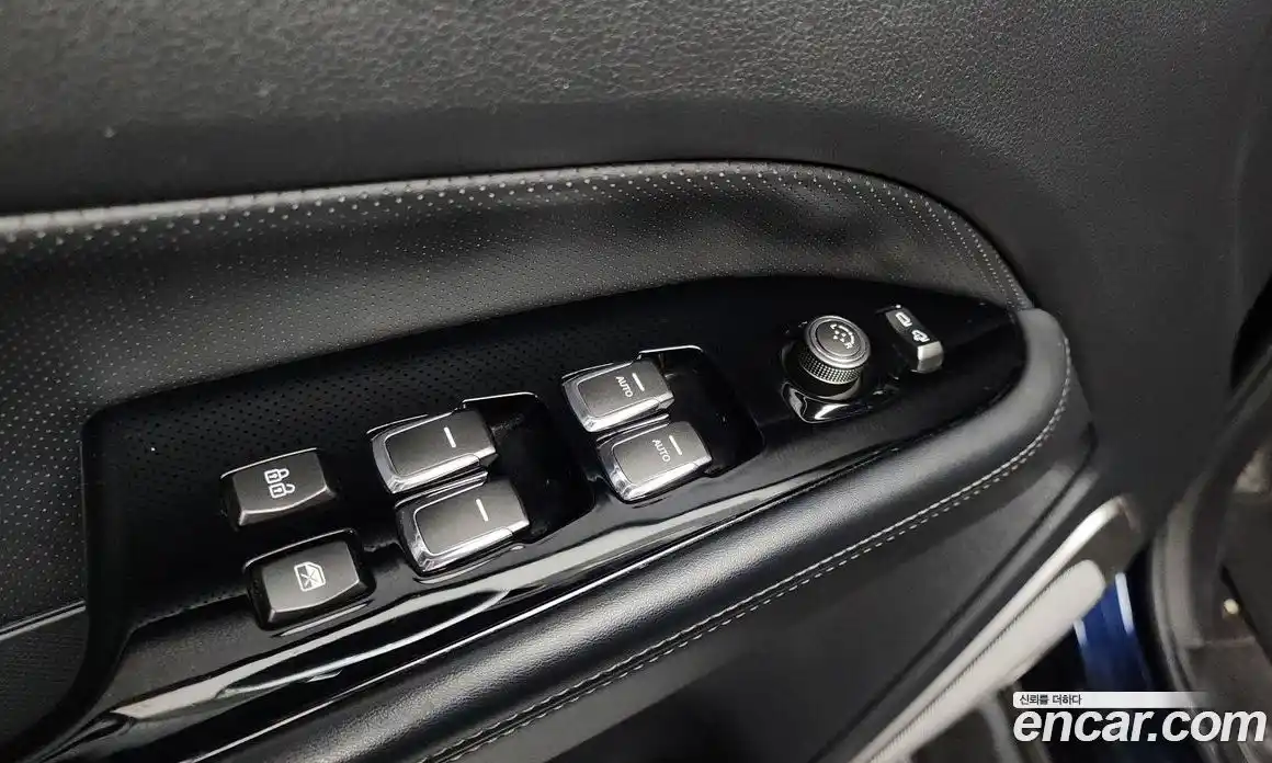 SsangYong Rexton 2018 2.2 Автомат в Москве № 32876, фото 4