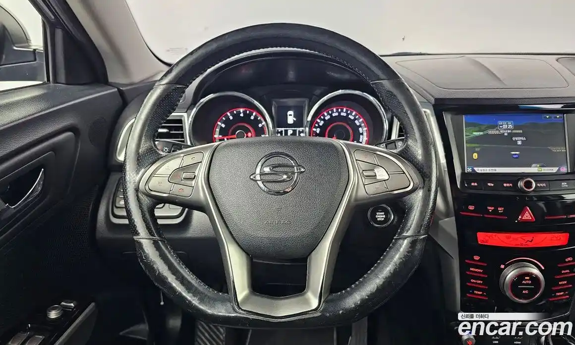 SsangYong TIBOLI 2015 1.6 Автомат в Москве № 33109, фото 14