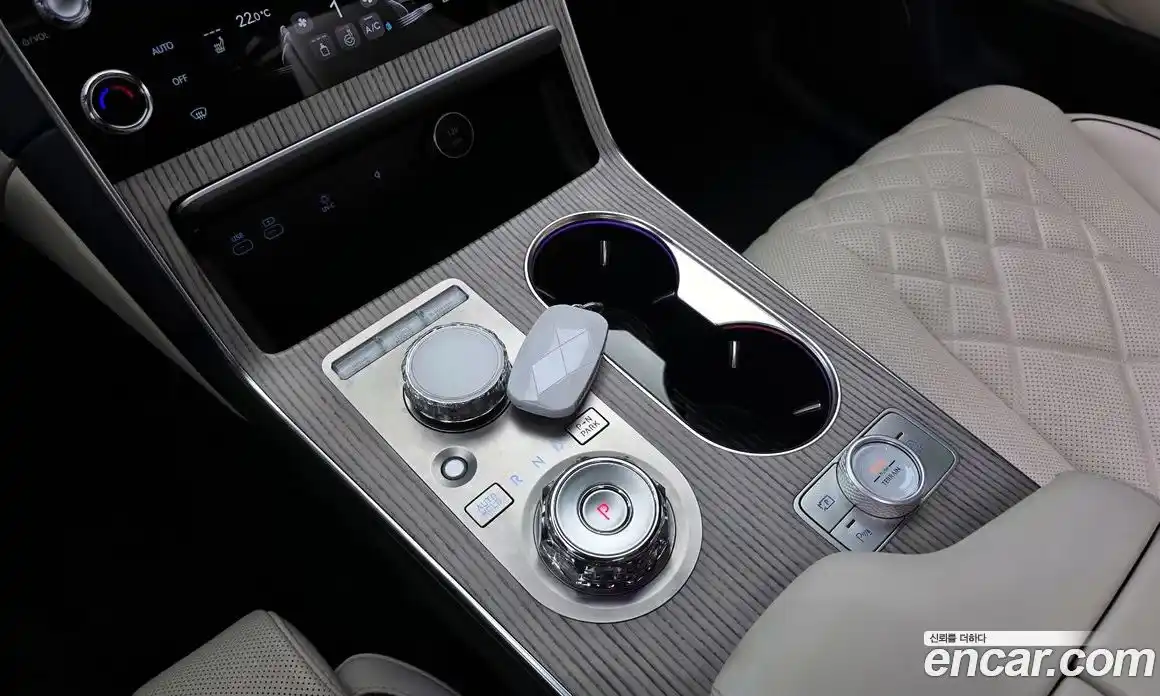 Genesis GV80 2025 2.5 Автомат в Москве № 332991, фото 13