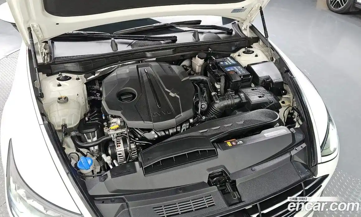 Hyundai Sonata 2020 2.0 Автомат в Москве № 335603, фото 20