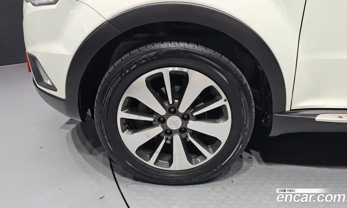 SsangYong Korando 2013 2.0 Автомат в Москве № 33767, фото 1