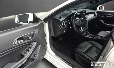 Mercedes-Benz CLA-Class 2018 2.0 Автомат в Москве № 338601, миниатюра 7