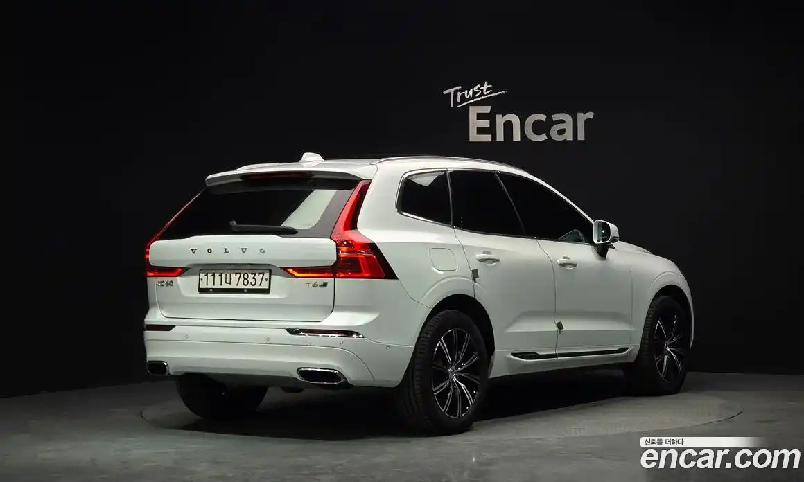 Volvo XC60 2020 2.0 Автомат в Москве № 344179, фото 19