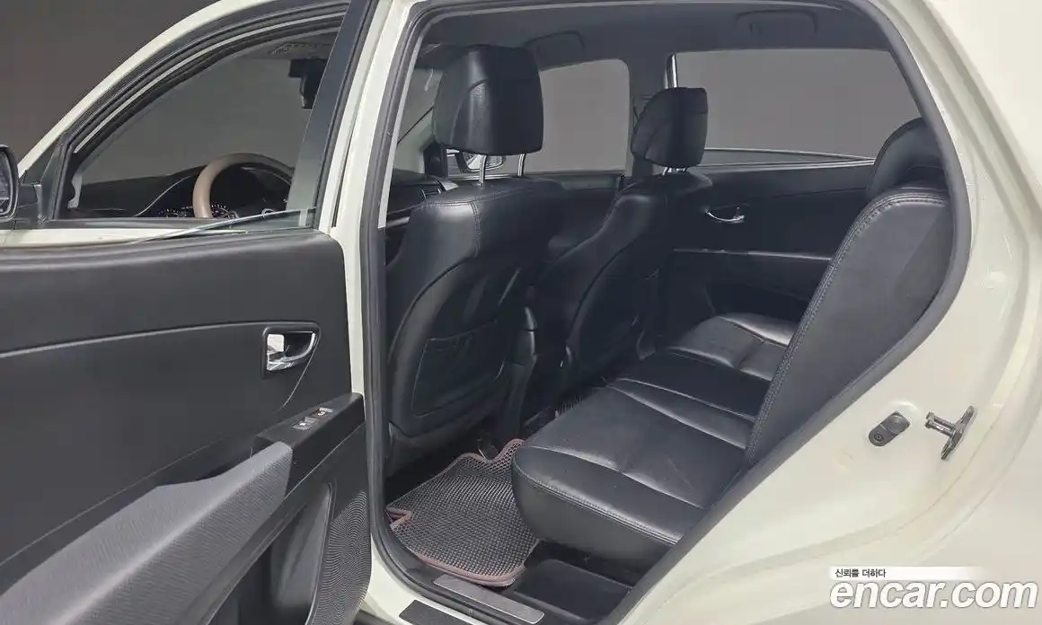 SsangYong Korando 2013 2.0 Автомат в Москве № 36001, фото 11