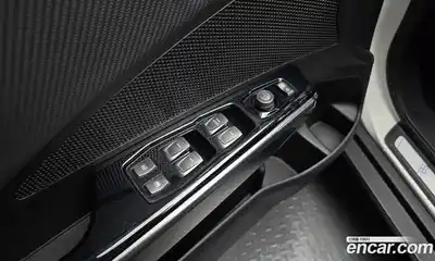 SsangYong TIBOLI 2020 1.5 Автомат в Москве № 36150, миниатюра 3