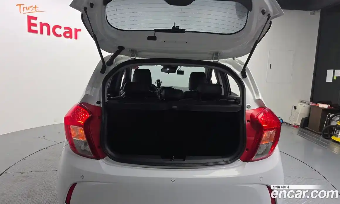 Chevrolet Spark 2021 1.0 Автомат в Москве № 37360, фото 16