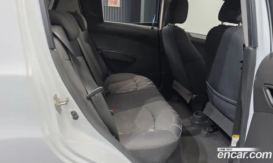 Chevrolet Spark 2015 1.0 Автомат в Москве № 37503, фото 12