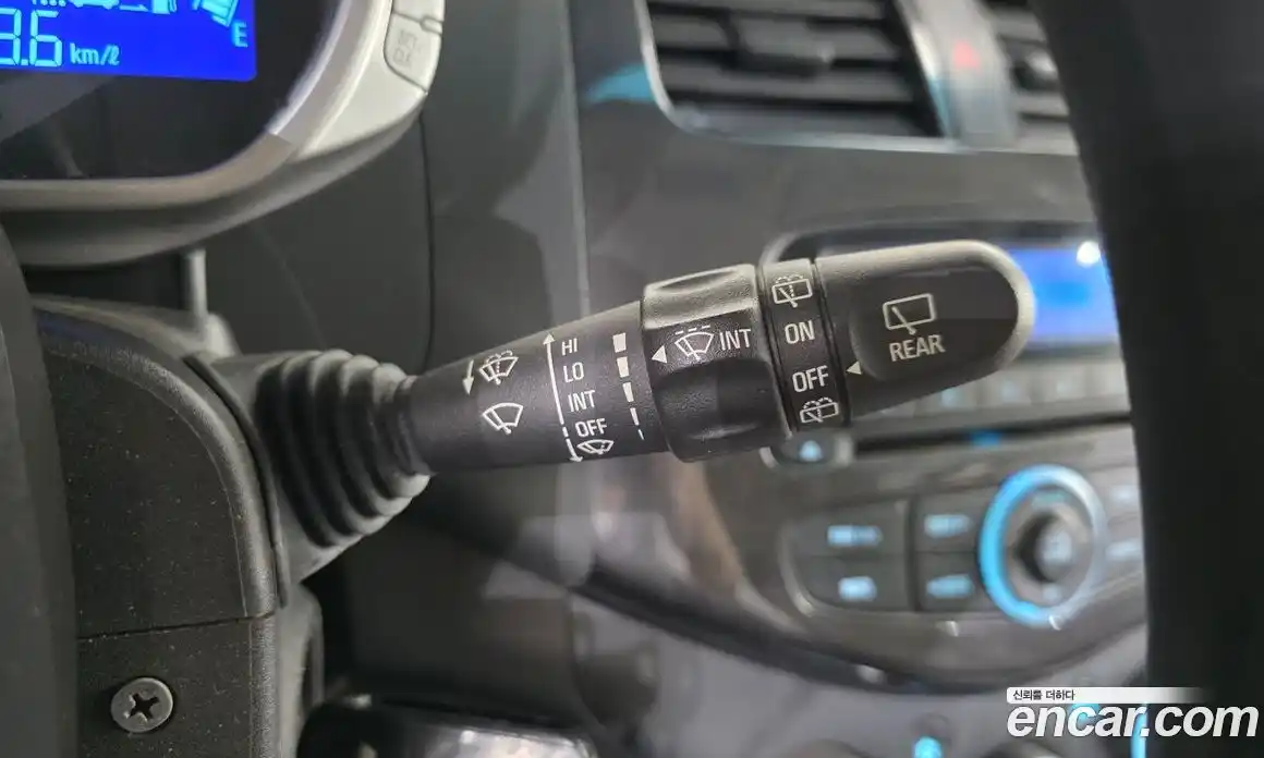 Chevrolet Spark 2015 1.0 Автомат в Москве № 37503, фото 5