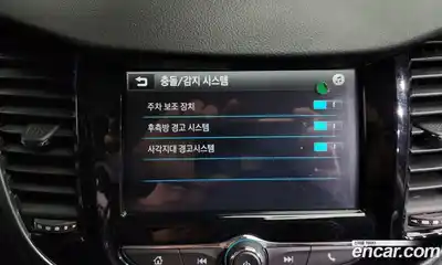 Chevrolet Trax 2019 1.4 Автомат в Москве № 38520, миниатюра 10