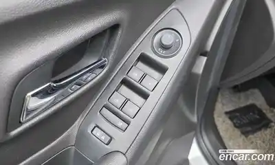 Chevrolet Trax 2019 1.4 Автомат в Москве № 40668, миниатюра 5