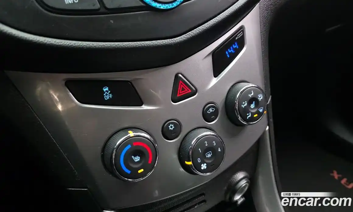 Chevrolet Trax 2015 1.4 Автомат в Москве № 41520, фото 4