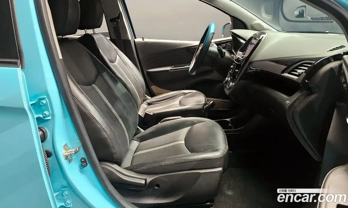 Chevrolet Spark 2022 1.0 Автомат в Москве № 42325, фото 20