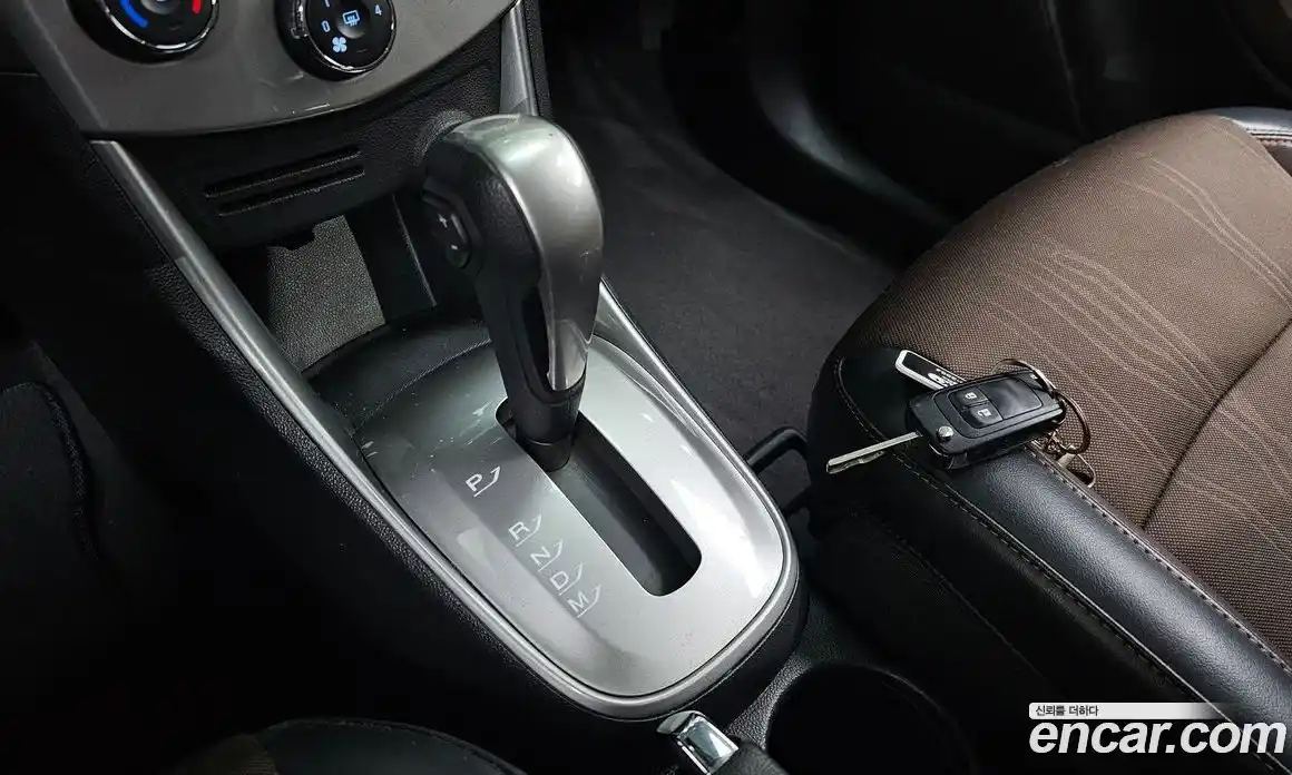 Chevrolet Trax 2014 1.4 Автомат в Москве № 42444, фото 14