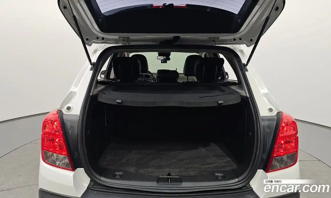 Chevrolet Trax 2014 1.4 Автомат в Москве № 42444, фото 15