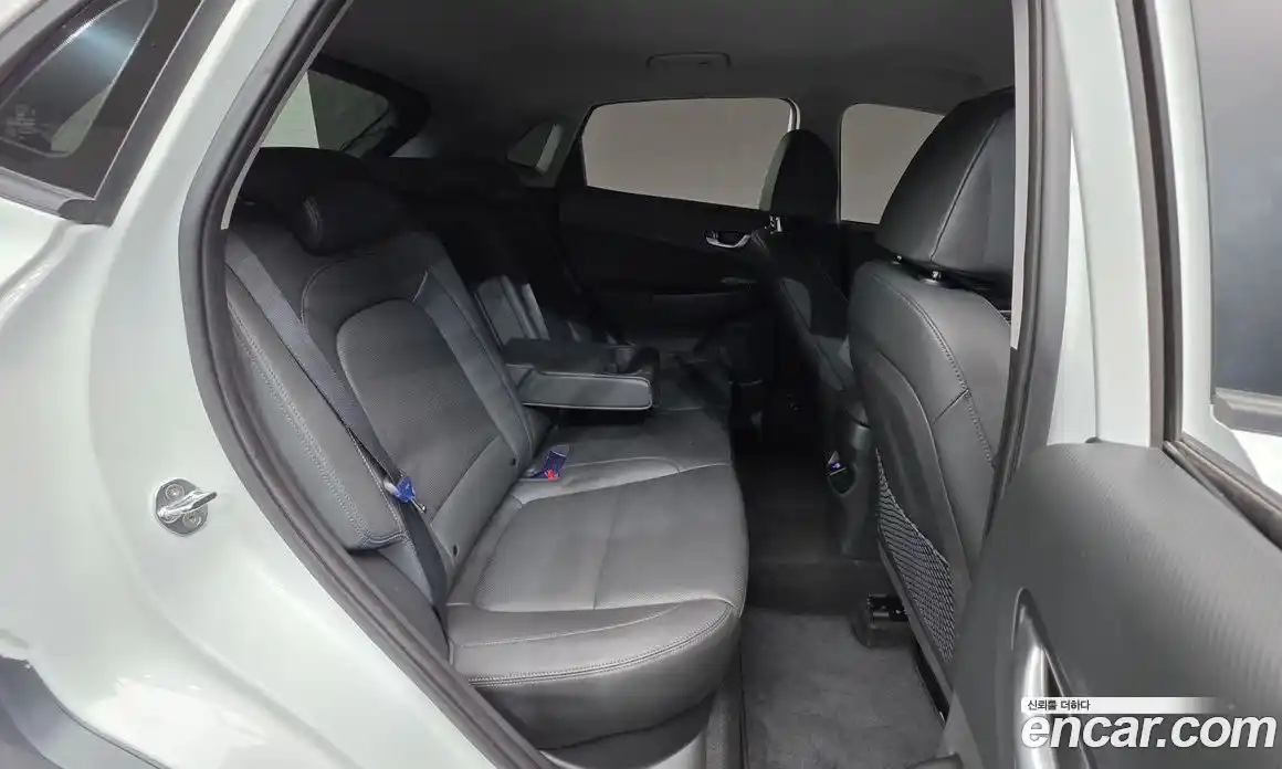 Hyundai Kona 2023 2.0 Автомат в Москве № 48618, фото 11