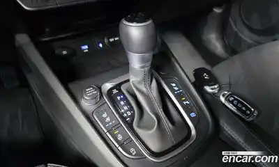 Hyundai Kona 2023 2.0 Автомат в Москве № 48618, миниатюра 2