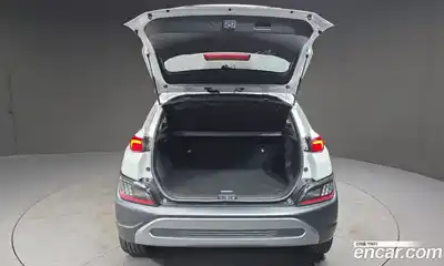 Hyundai Kona 2023 2.0 Автомат в Москве № 48618, миниатюра 3