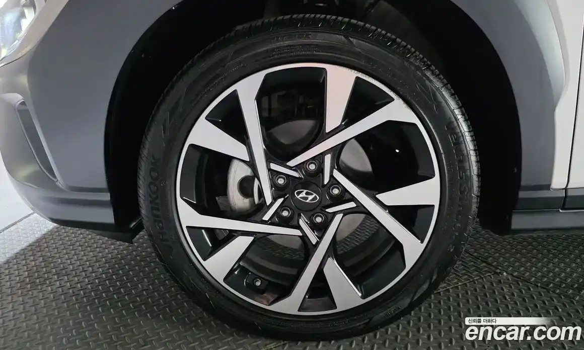 Hyundai Kona 2023 2.0 Автомат в Москве № 48618, фото 9