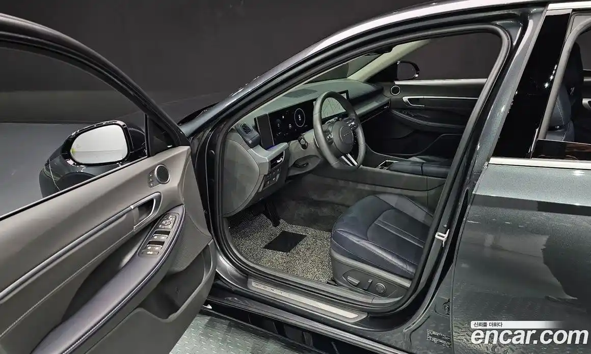 Hyundai Sonata 2024 1.6 Автомат в Москве № 49163, фото 16