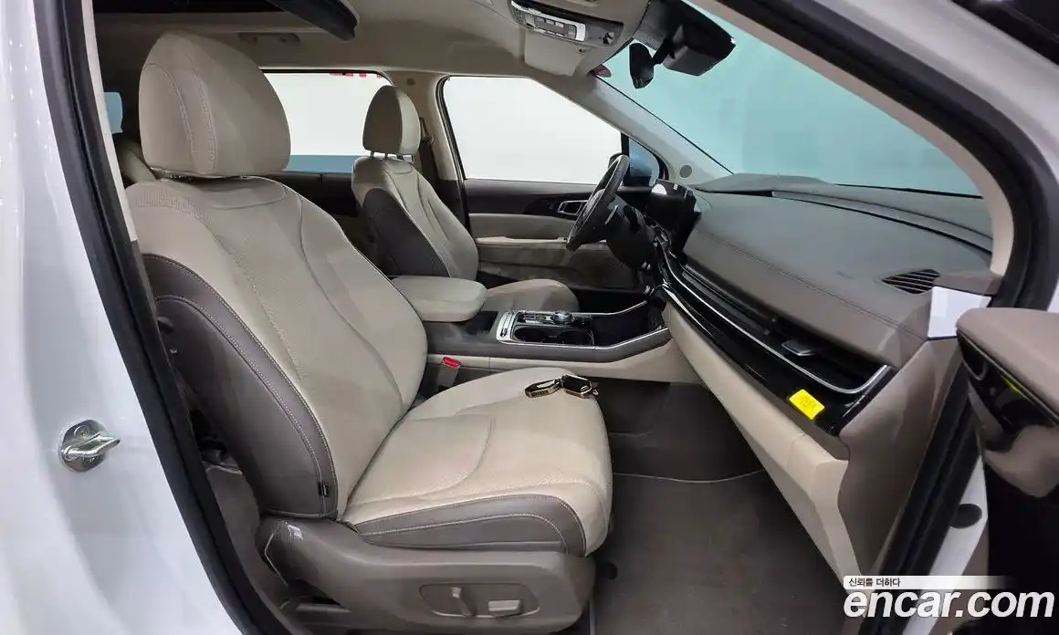 Kia Canival 2025 2.2 Автомат в Москве № 51910, фото 17