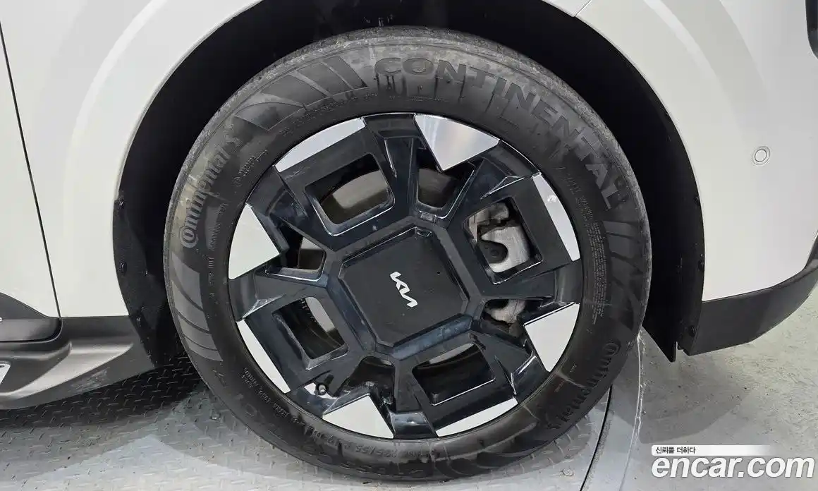 Kia Canival 2025 2.2 Автомат в Москве № 51910, фото 6