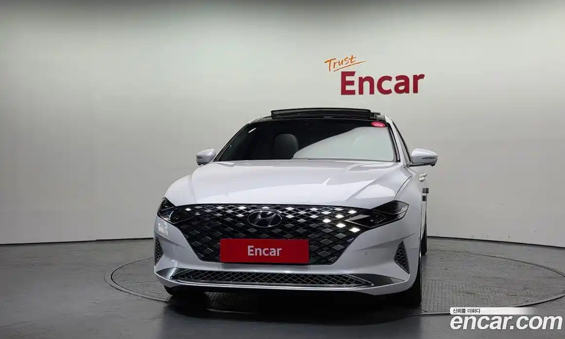 Hyundai Grandeur 2022 2.5 Автомат в Москве № 5251, фото 10