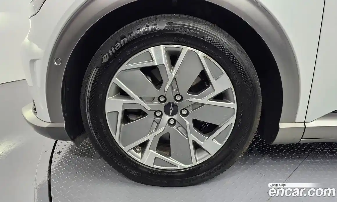 Genesis GV60 2023 0.1 Автомат в Москве № 57051, фото 18