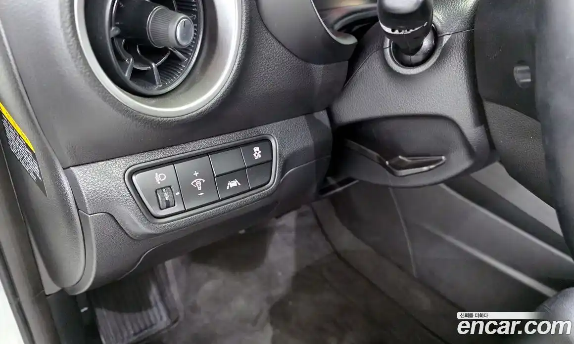 Kia K3 2021 1.6 Автомат в Москве № 102940, фото 16