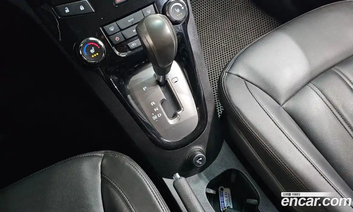 Chevrolet Orlando 2012 2.0 Автомат в Москве № 103992, фото 9