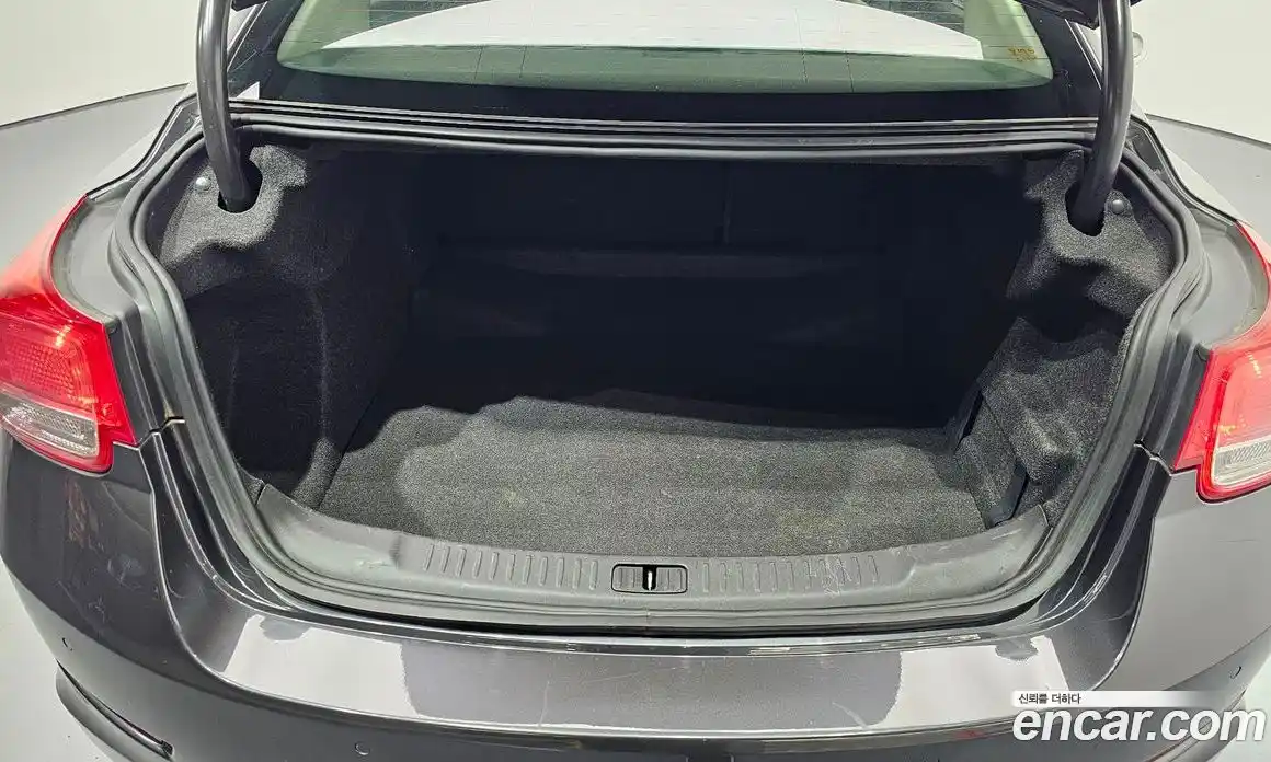 Chevrolet Malibu 2012 2.0 Автомат в Москве № 105128, фото 7