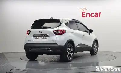Renault QM3 2018 1.5 Автомат в Москве № 106338, миниатюра 11