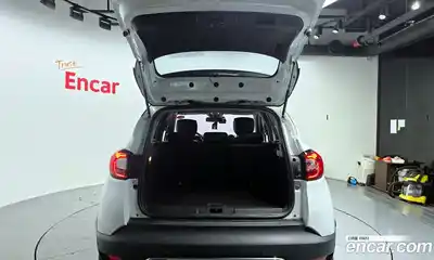 Renault QM3 2018 1.5 Автомат в Москве № 106338, миниатюра 12