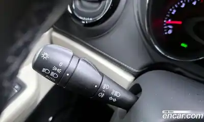 Renault QM3 2018 1.5 Автомат в Москве № 106338, миниатюра 2