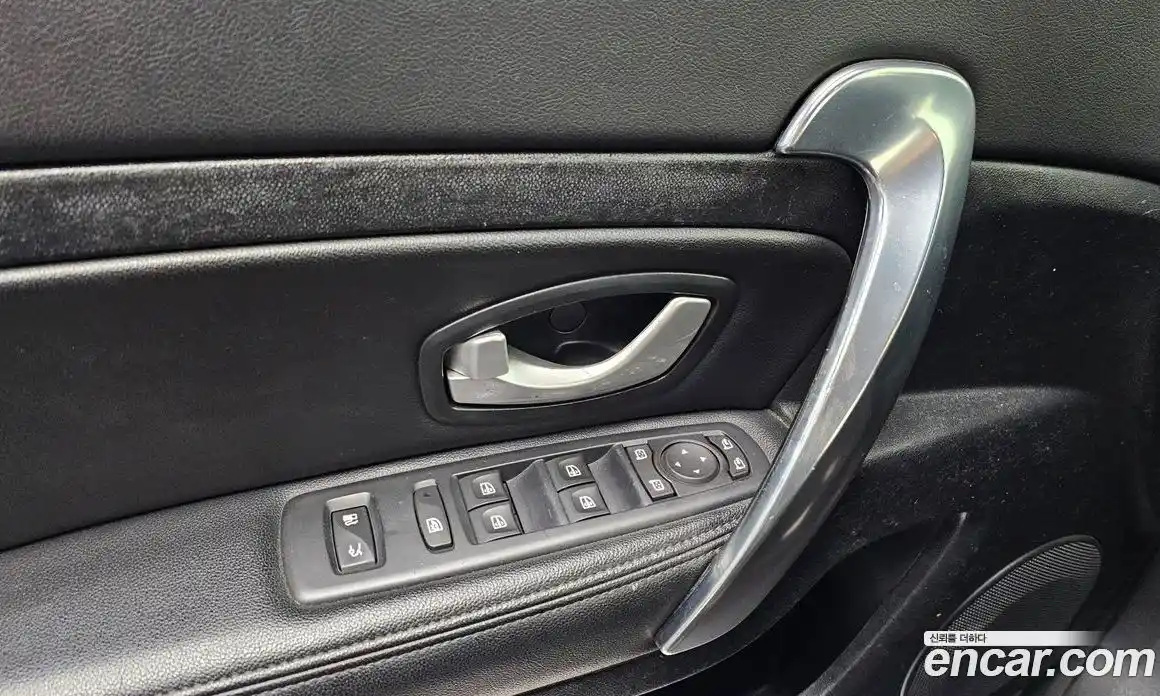 Renault SM5 2010 2.0 Автомат в Москве № 106821, фото 9