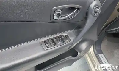 Renault QM5 2014 2.0 Автомат в Москве № 106850, миниатюра 7