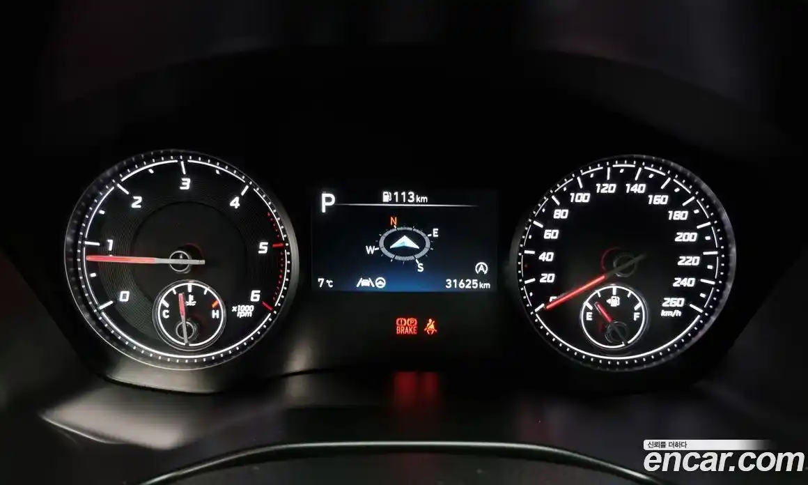 Hyundai Santa Fe 2022 2.2 Автомат в Москве № 110773, фото 11