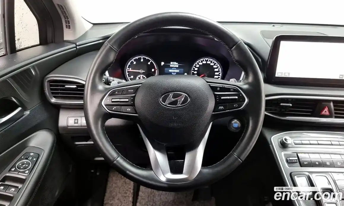 Hyundai Santa Fe 2022 2.2 Автомат в Москве № 110773, фото 13