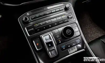 Hyundai Santa Fe 2022 2.2 Автомат в Москве № 110773, миниатюра 3