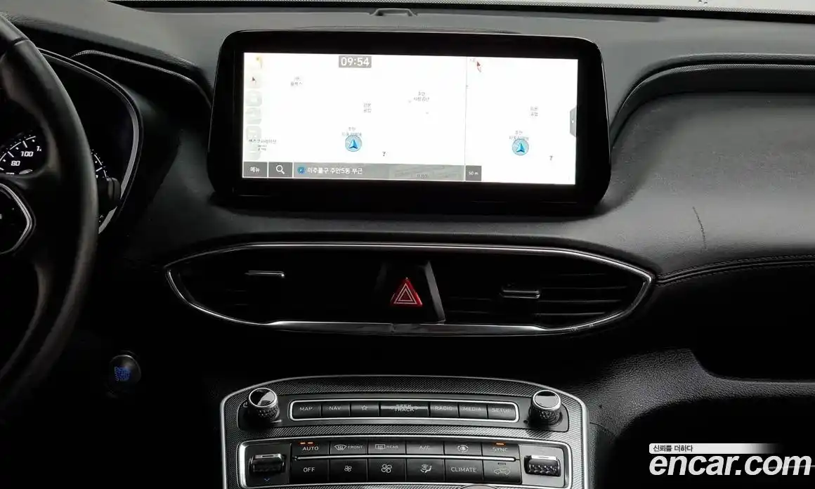 Hyundai Santa Fe 2022 2.2 Автомат в Москве № 110773, фото 9