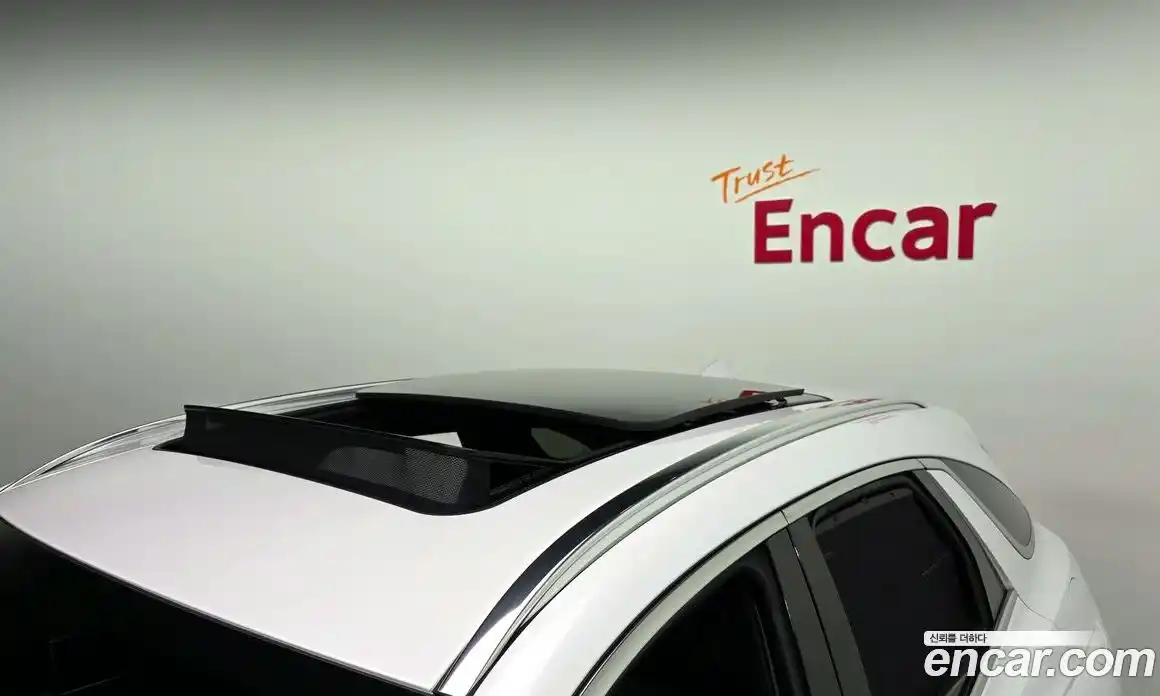 Genesis GV70 2023 2.5 Автомат в Москве № 116975, фото 13