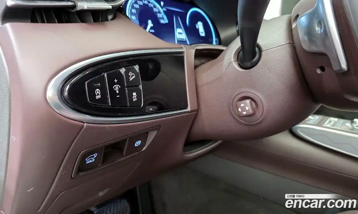 Genesis GV70 2023 2.5 Автомат в Москве № 116975, фото 16