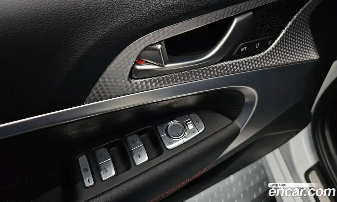 Genesis G70 2023 2.0 Автомат в Москве № 117472, фото 20