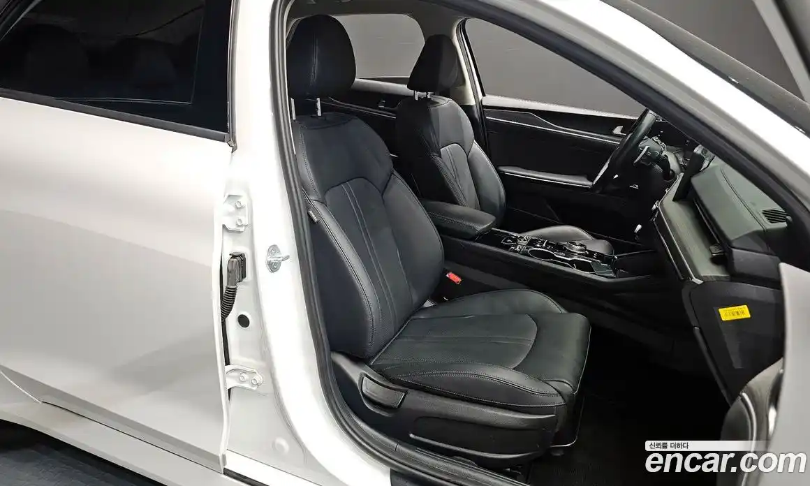 Kia K5 2025 2.0 Автомат в Москве № 120484, фото 13